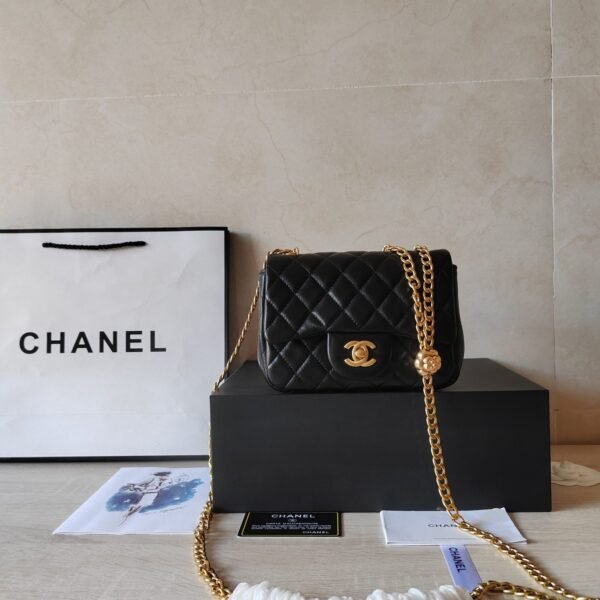 CHANEL