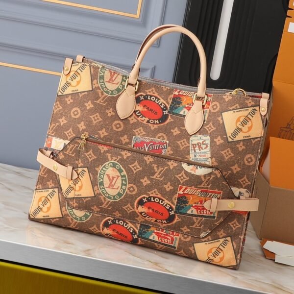 LOUIS VUITTON
