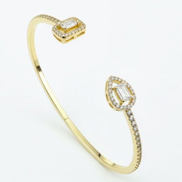 Elara Bangle