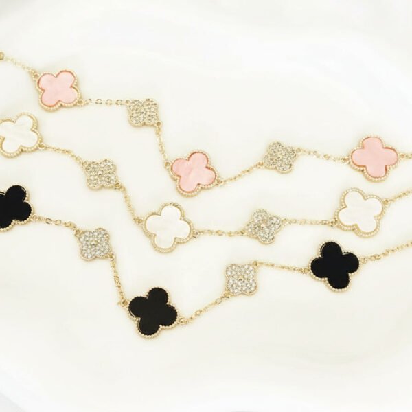 Melis Big Clover Bracelet
