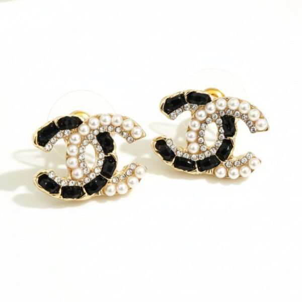 Meris Earring